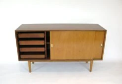 Robin Day Interplan Cabinet , 1954 -Vitra Store Interplanunit 03 0