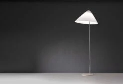 Opala Floor Light -Vitra Store Pandul Henning Koppel Opala floor 3