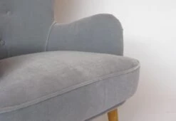 Race, DA1 Armchair, 1946 -Vitra Store Race armchair 04 0