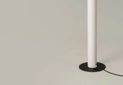 Tatu Alta Floor Lamp, 2021 -Vitra Store Santa and Cole Andre Ricard Tatu Alta 3