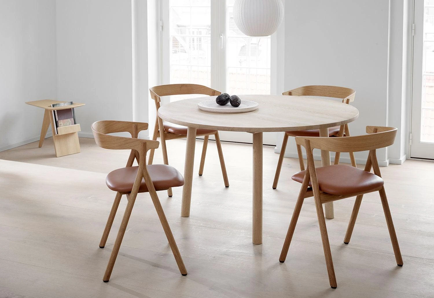 Taro Round Table, 2016 2 Taro Round Table, 2016 - Image 2