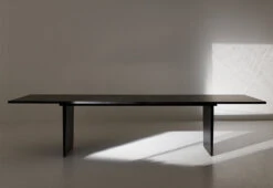 Gubi Private Dining Table