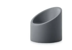 Lipstick Armchair -Vitra Store lipstick chair gandia blasco twentytwentyone 6