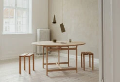 Moebe Round Dining Table 11 Moebe Round Dining Table -Vitra Store twentytwentyone MOEBE Round Dining Table 2