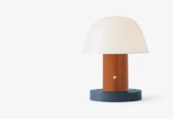 Setago, 2019 -Vitra Store twentytwentyone Tradition Setago table lamp 2