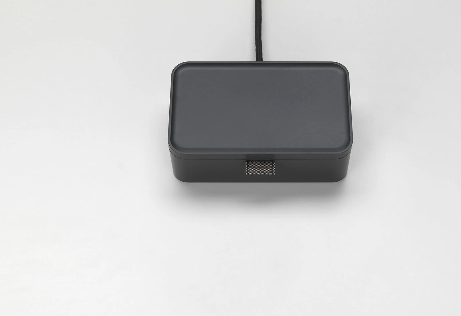 Vitra Ampi Charger, 2021 6 Vitra Ampi Charger, 2021 - Image 6
