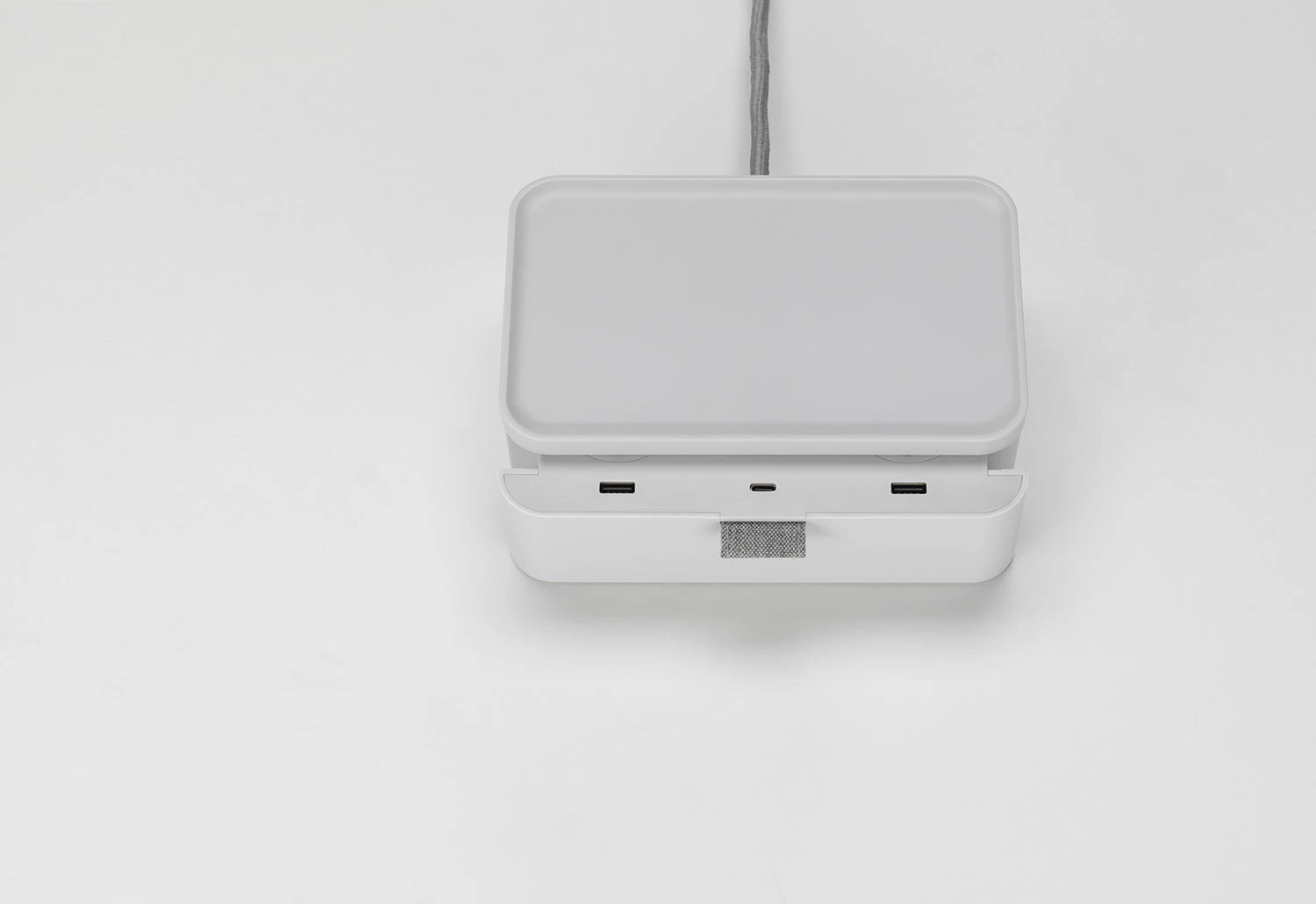 Vitra Ampi Charger, 2021 14 Vitra Ampi Charger, 2021 - Image 14