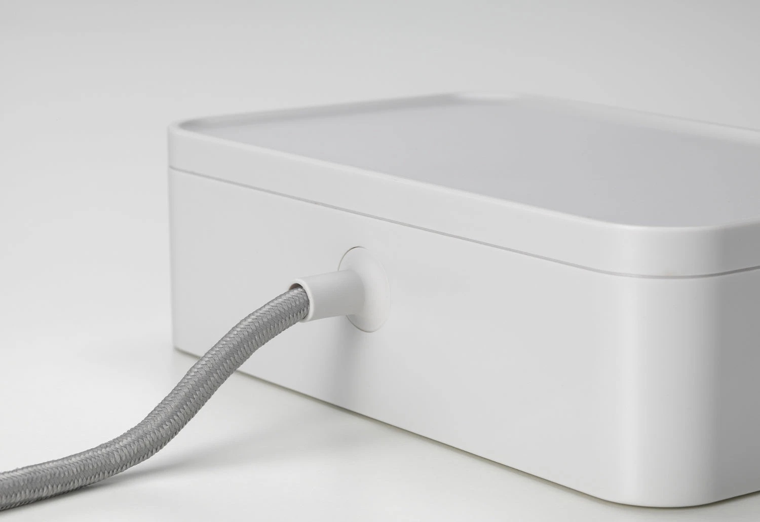 Vitra Ampi Charger, 2021 17 Vitra Ampi Charger, 2021 - Image 17